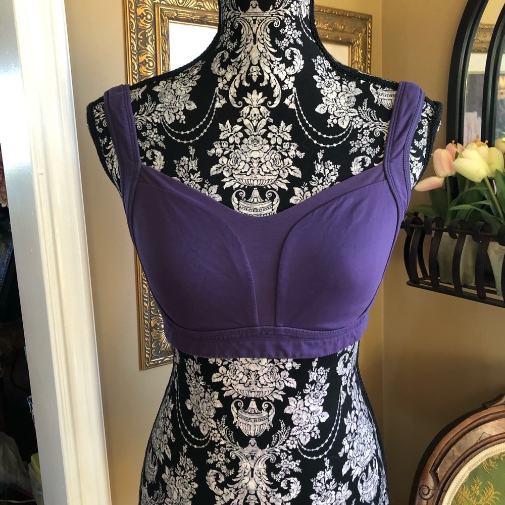 Lululemon athletica - Picture 5 of 7